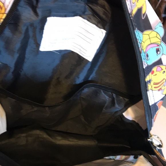 Pokémon backpack charmander squirtle bulbasaur  pikachu 17x14 - Picture 5 of 5